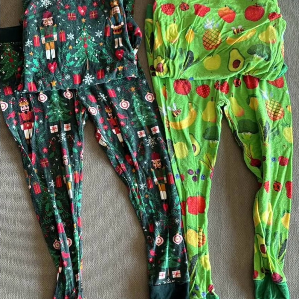 Little sleepies pajama sets (2T)